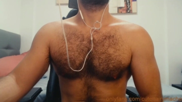 Cutehairymacho  09-10-2021